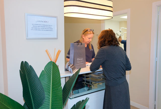 Valoracion personalizada del precio de un implante dental en Zaragoza