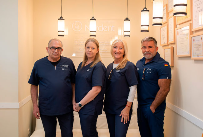 equipo medico clinica dental nordent zaragoza